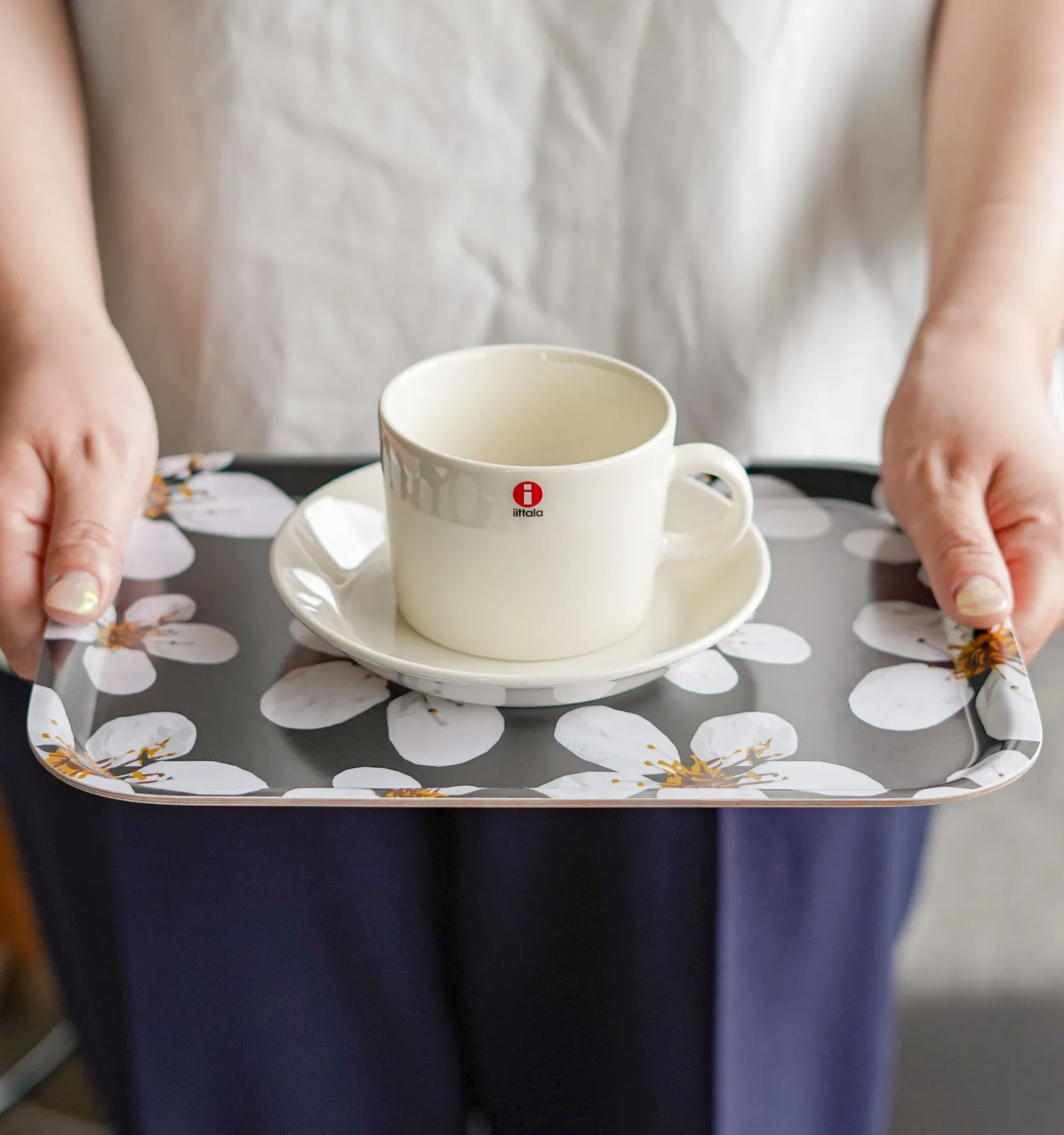 スウェーデンデザインの白樺トレイ 「ary／オーリー」 | ブランド洋食