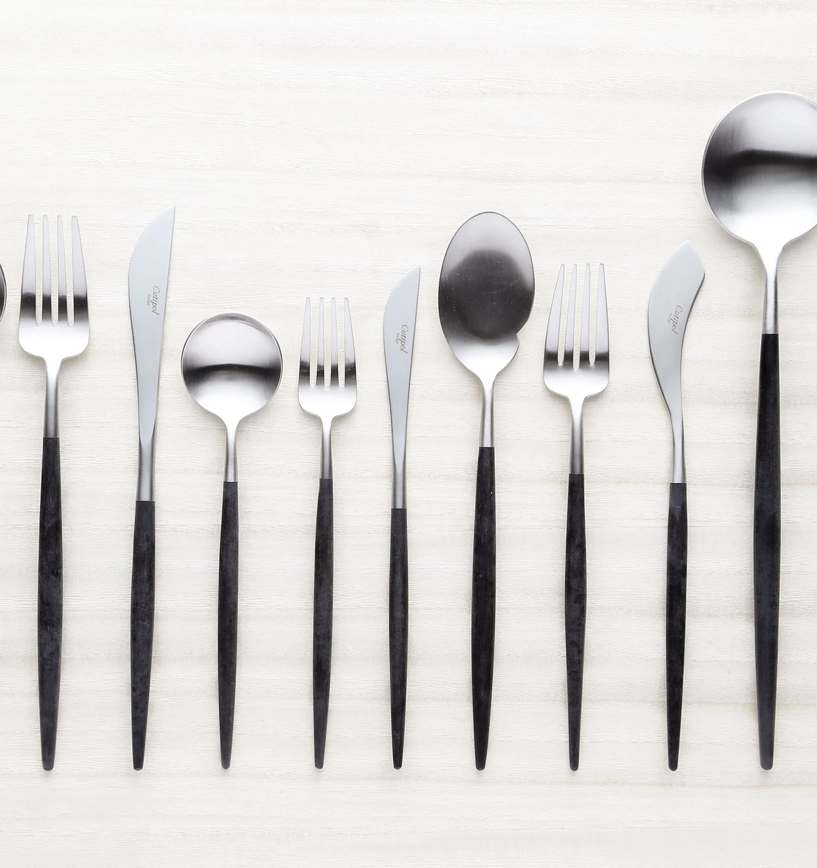 秋のテーブルコーディネート画像