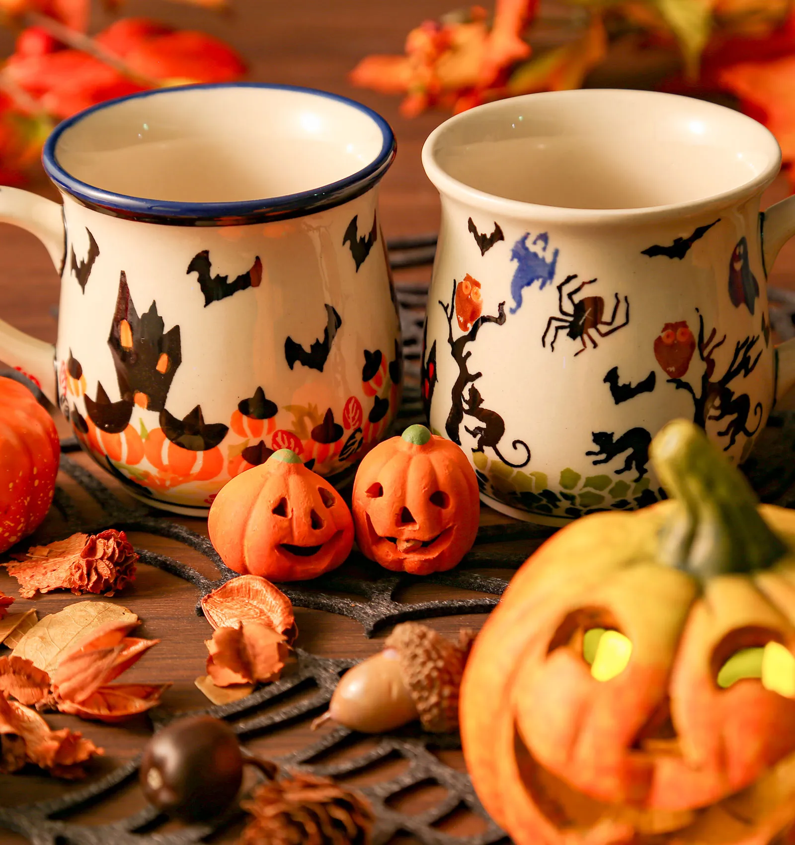 秋のテーブルコーディネート画像