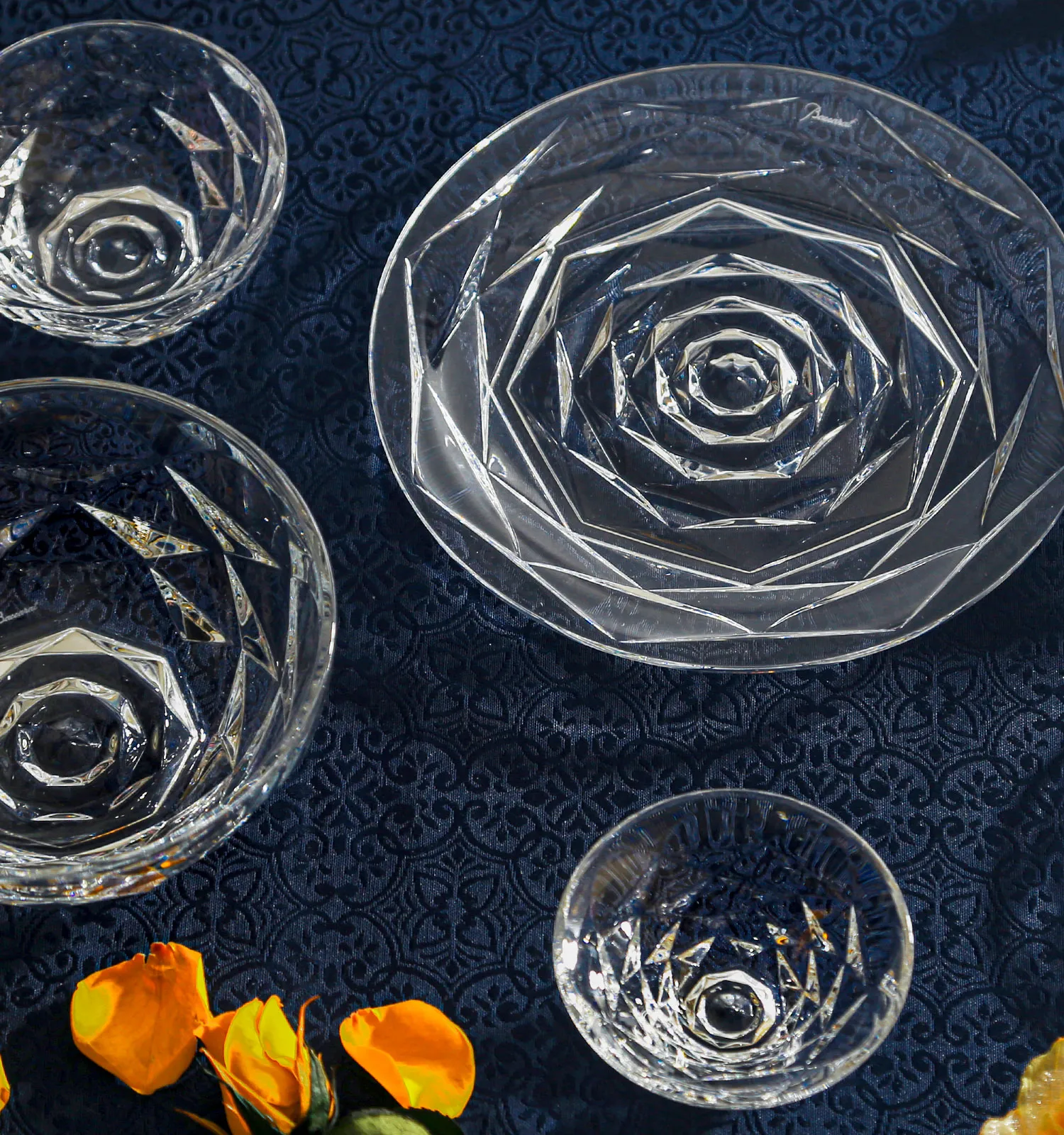 Baccarat クリスタルガラス プレート 約16cm クリスタルガラスの最高峰「バカラ」～人気グラス・プレート紹介