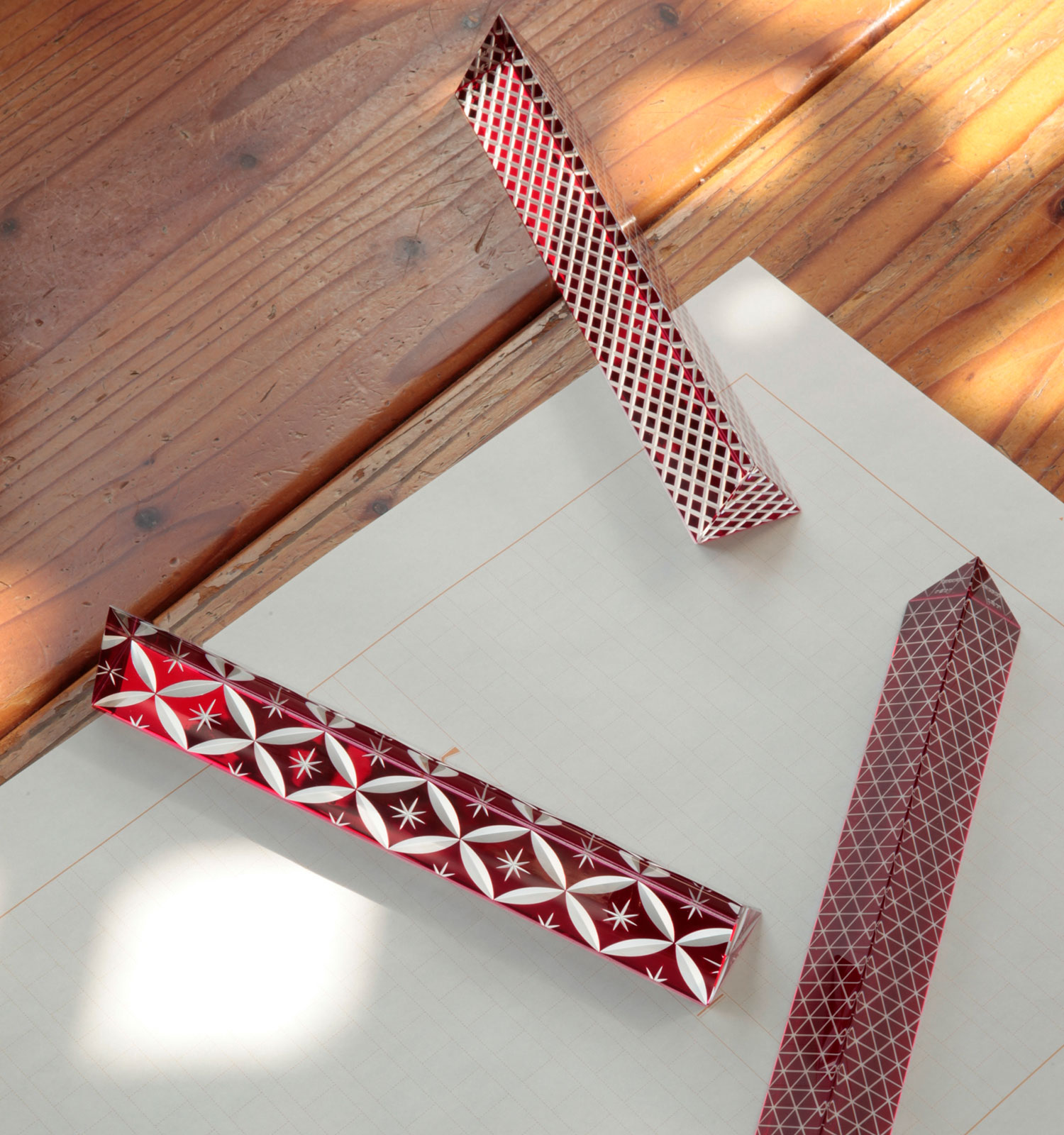 漆硝子文鎮の画像