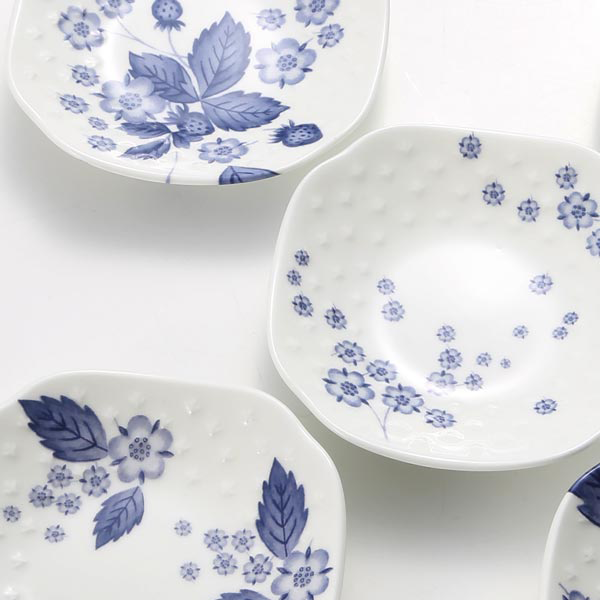 ストロベリーブルームインディゴの画像