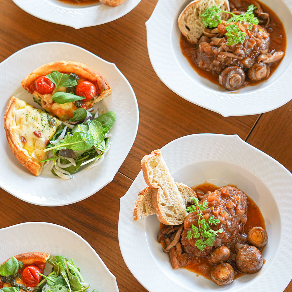 波の戯れホワイトの画像