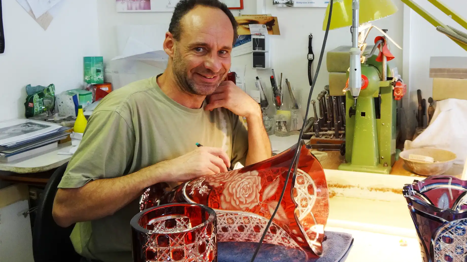 ガラスアーティスト、ルッツ・ハウフェ氏の画像