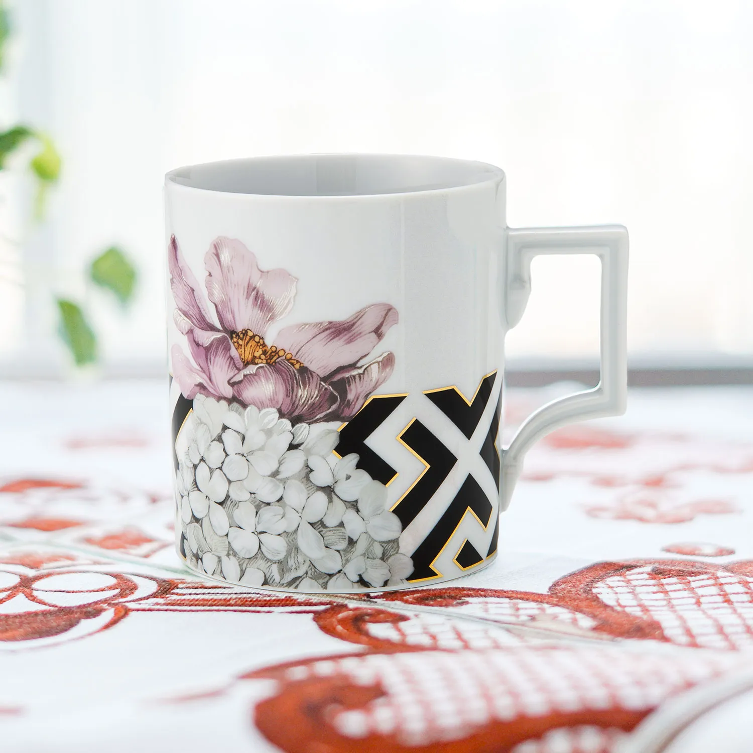 マイセン（Meissen）ロイヤルフラワーマグカップ 240ml 高さ9cm 79A452