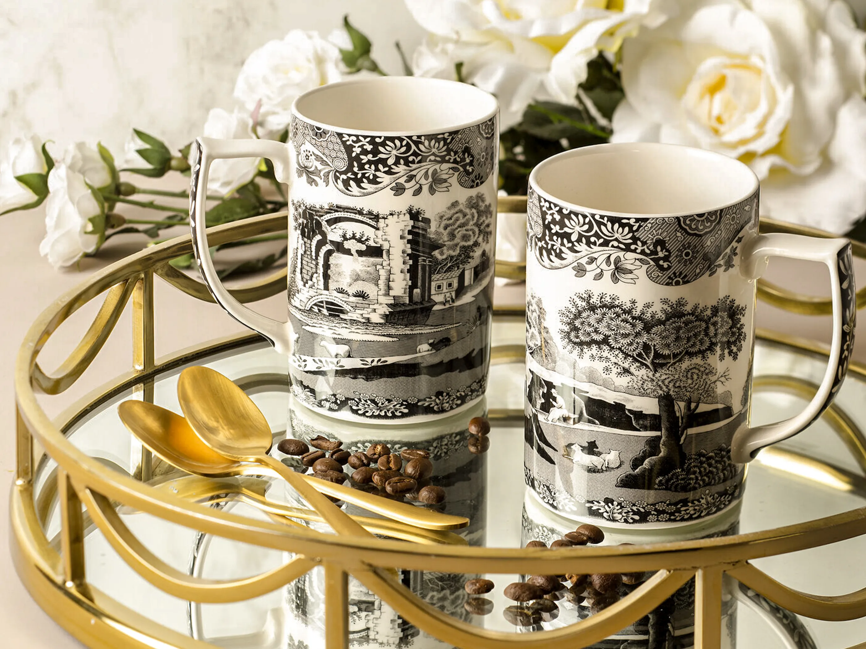 スポード ブラックイタリアン マグカップ 340ml【創業250周年記念コレクション】