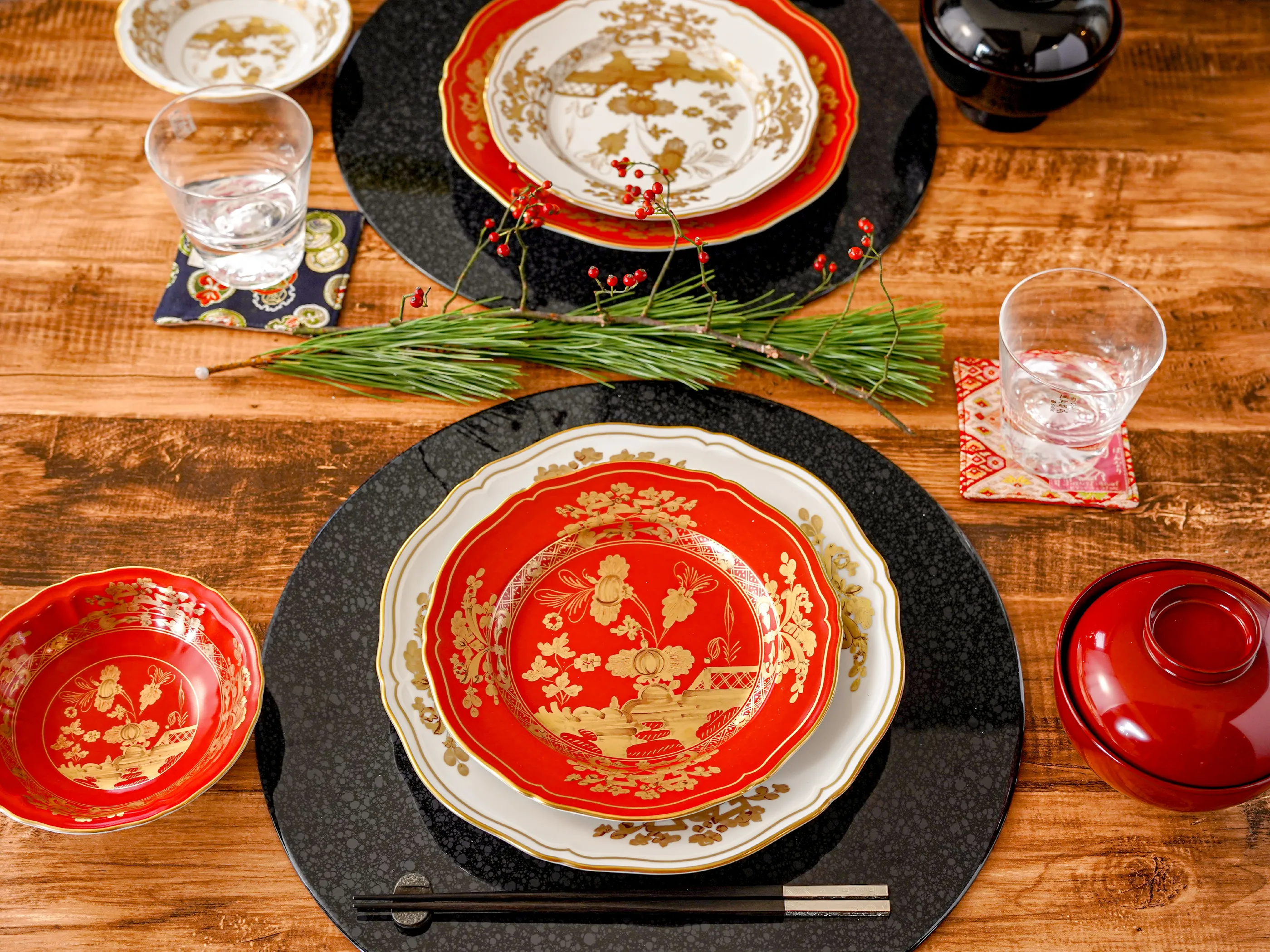 お正月の器の画像