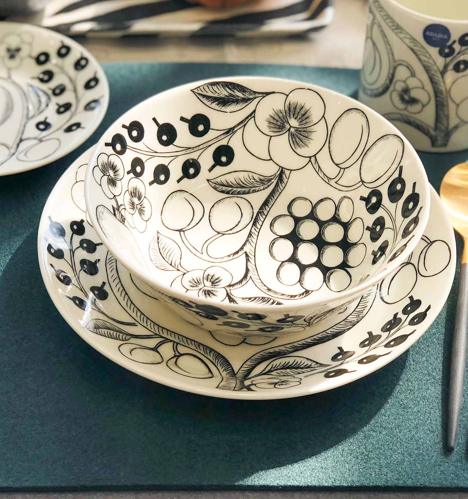 パラティッシ ブラックの画像