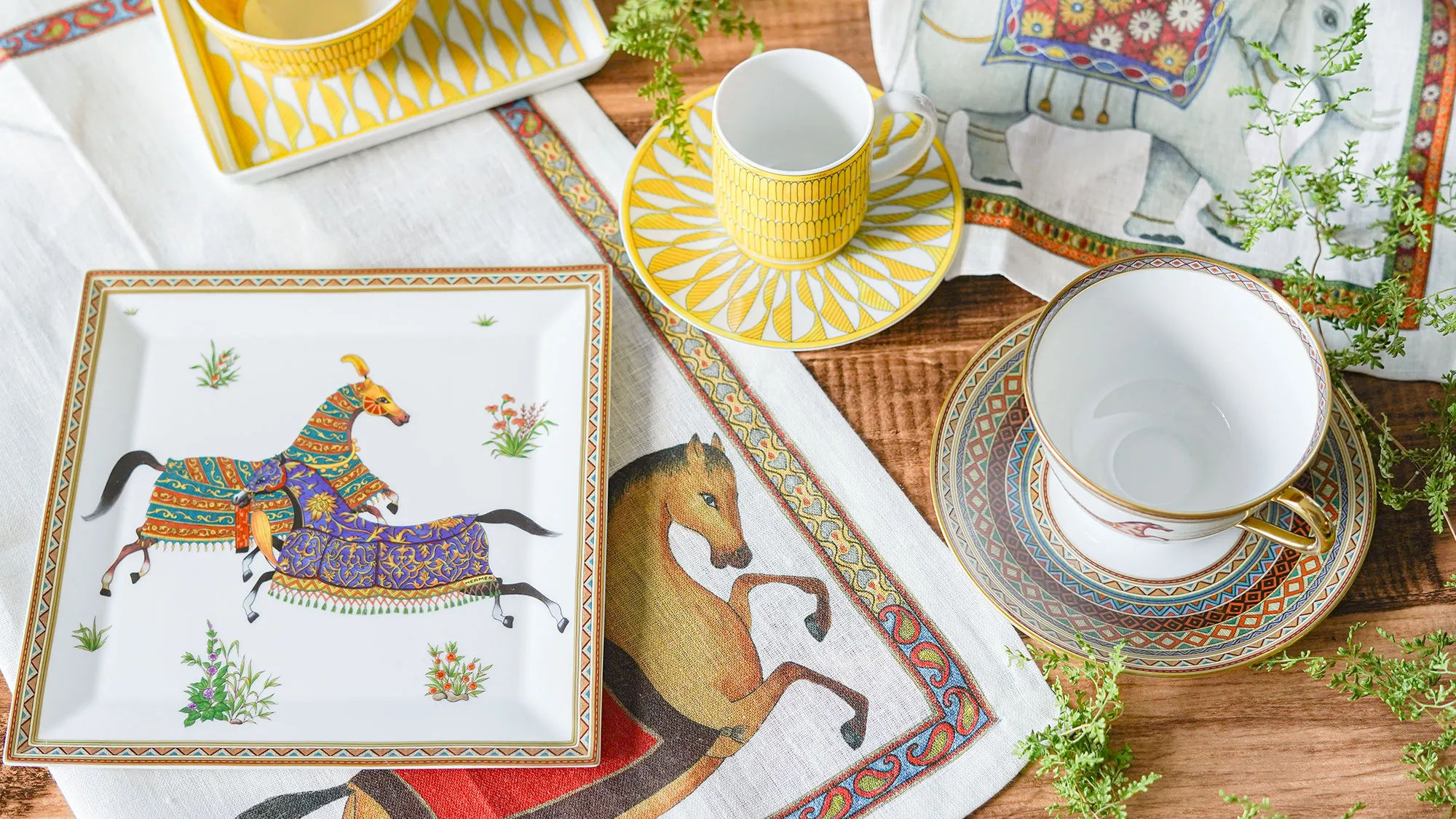 テシトゥーラ トスカーナ テレリーエ ナプキン 46×46cm 4枚セット マハラジャ 100%リネン ポーチ付