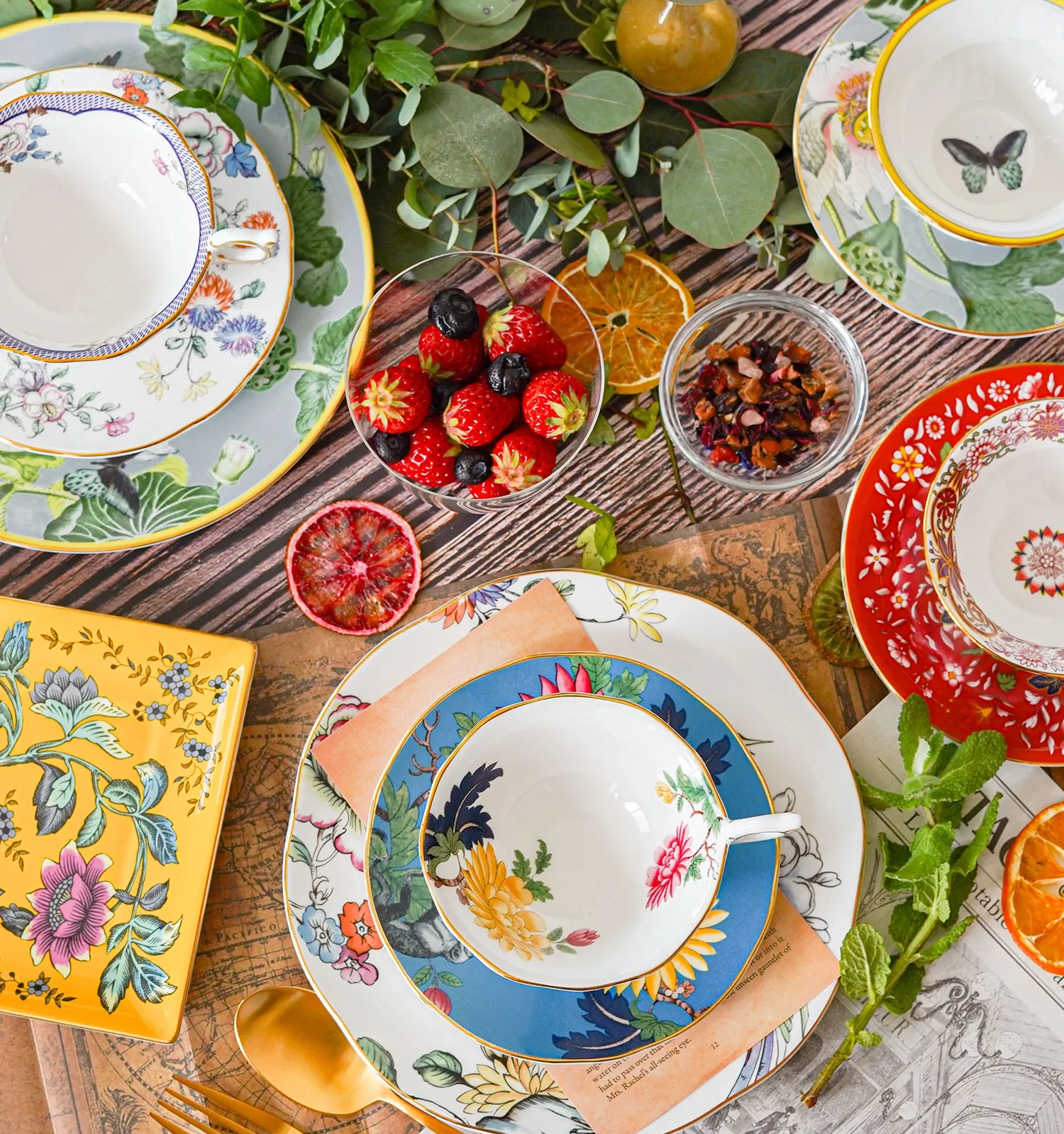 ウェッジウッド 「ワンダーラスト フォーチュン」｜旅するように楽しむ