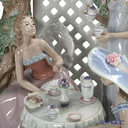 リヤドロ テラスでお茶を 01759