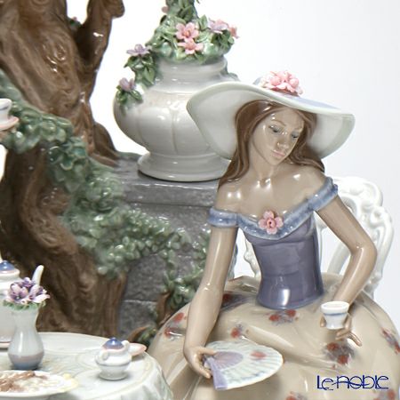 リヤドロ テラスでお茶を 01759