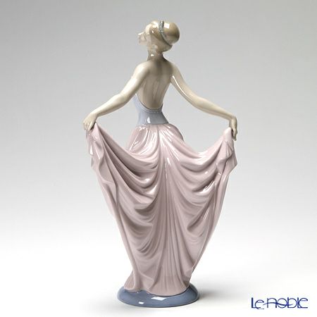 リヤドロ 踊る少女 05050