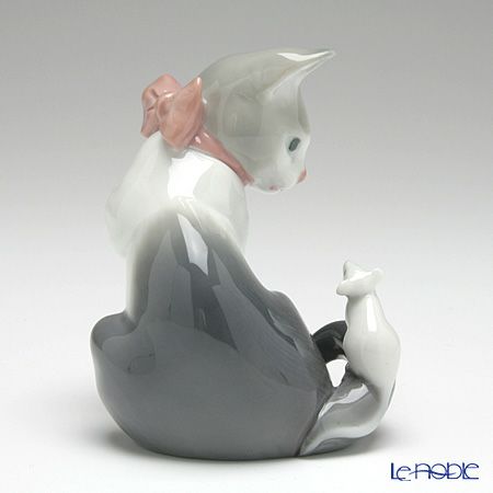 リヤドロ 驚いた仔猫ちゃん 05236