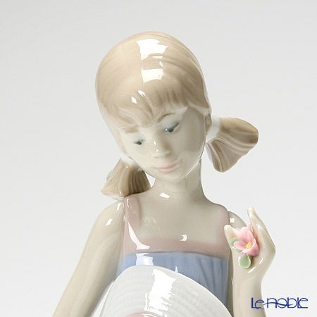 リヤドロ 少女コートニィ 5648