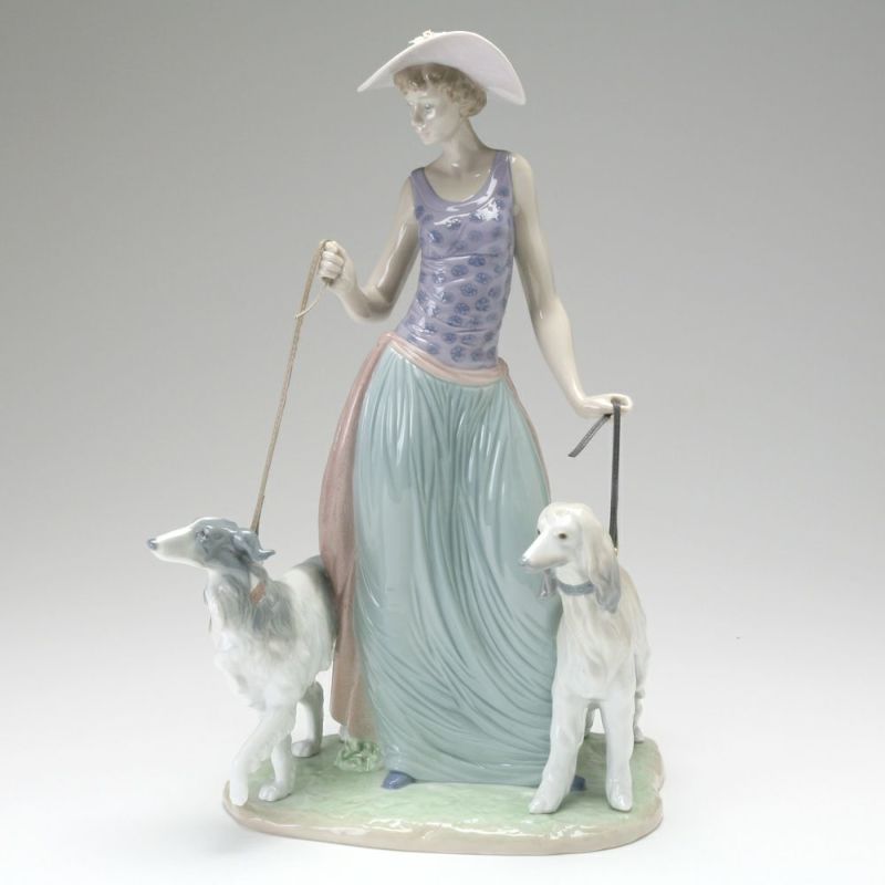 リヤドロ 優雅な散歩のひととき 05802