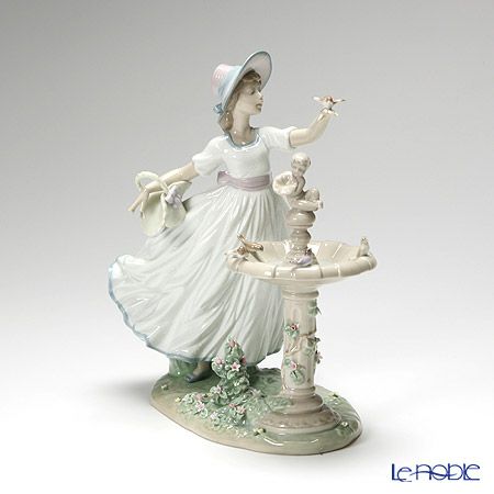 リヤドロ 春を告げる小鳥たち 06106