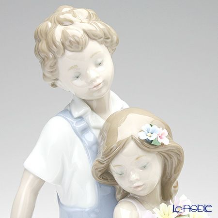 リヤドロ 君が好き！ 06850