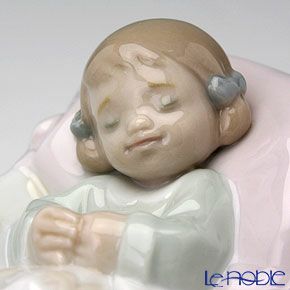 リヤドロ スイートベイビー（女の子） 6977