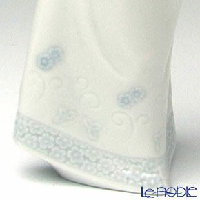 リヤドロ 優しいお姉さん 6982