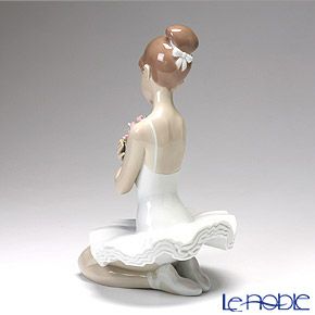 リヤドロ 春の讃歌 6998