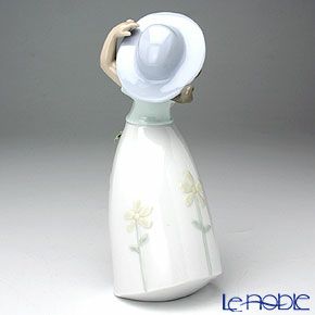 リヤドロ リトル・デイジー 8041