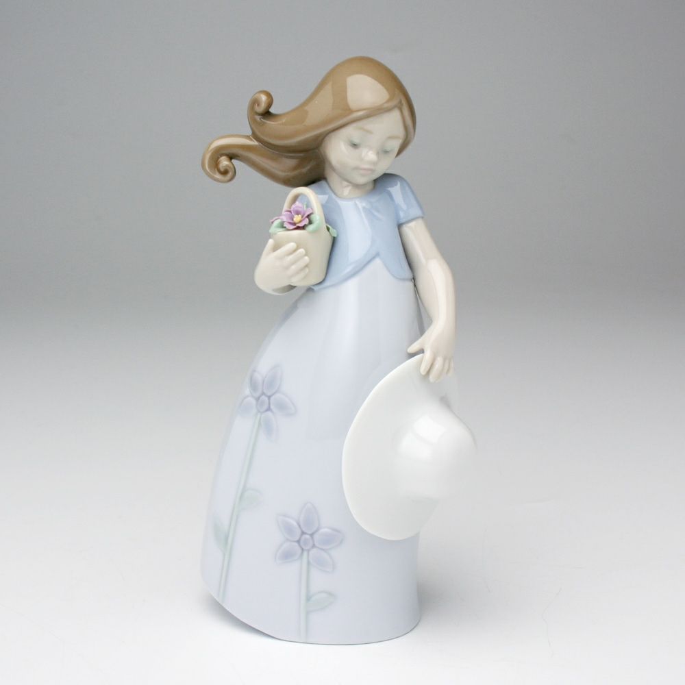 リヤドロ リトル・バイオレット 8043