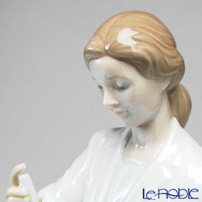 リヤドロ In the laboratory 8152