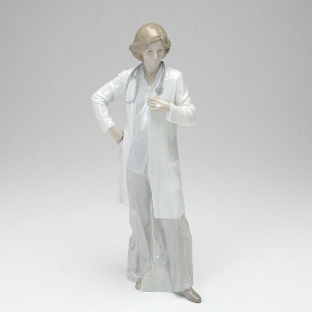 リヤドロ 頼れるドクター 08189