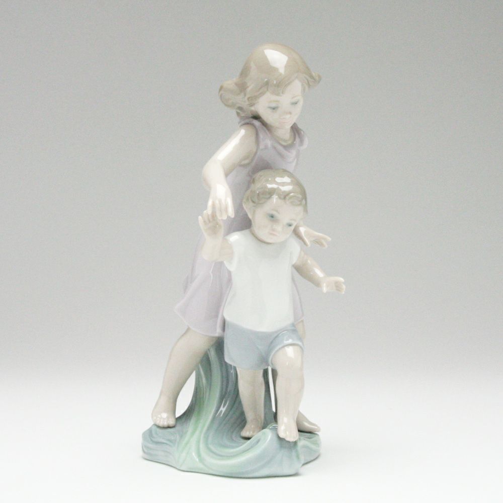 リヤドロ 一緒にいてあげるね 8214