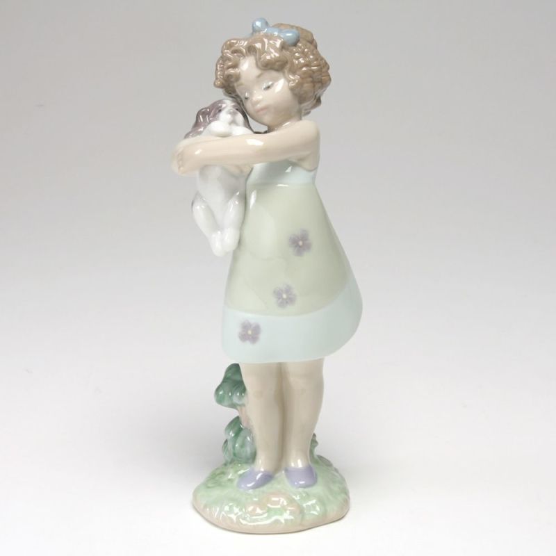 リヤドロ そっと抱きしめて 8241