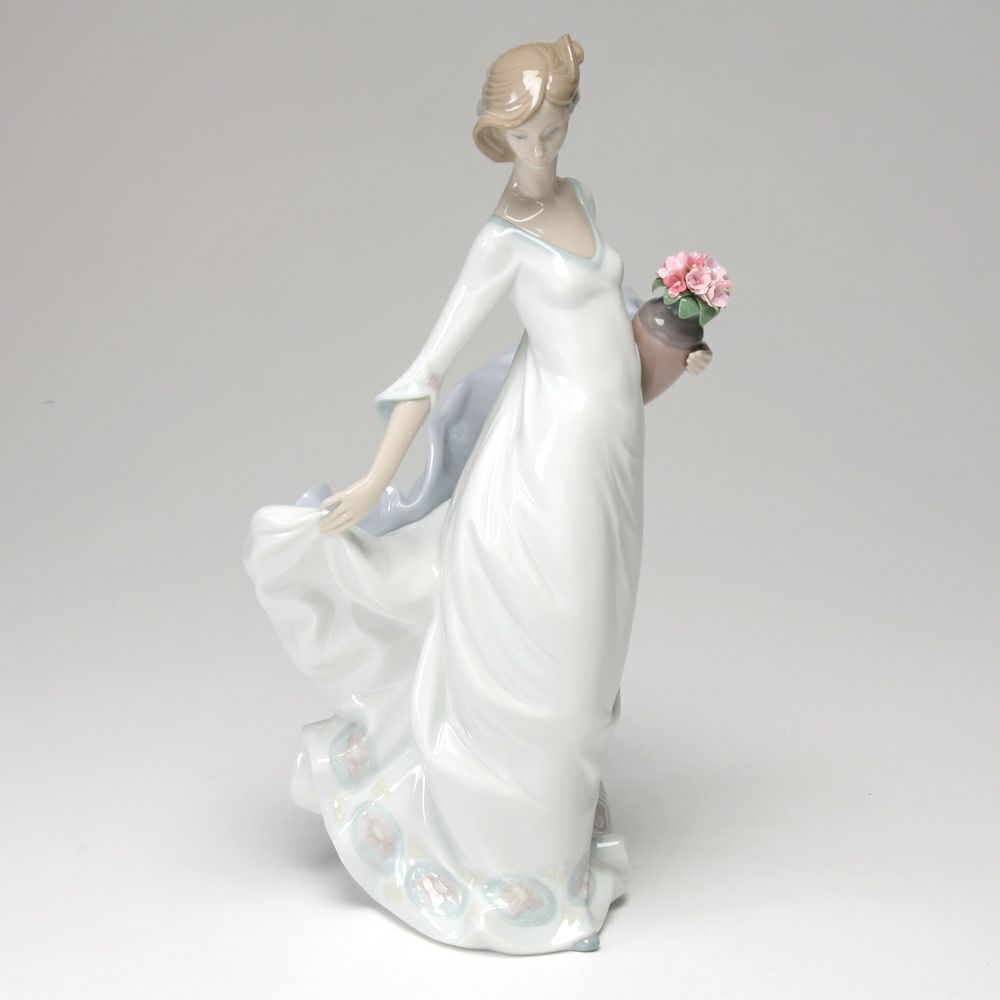 リヤドロ 軽やかな足どり 08242