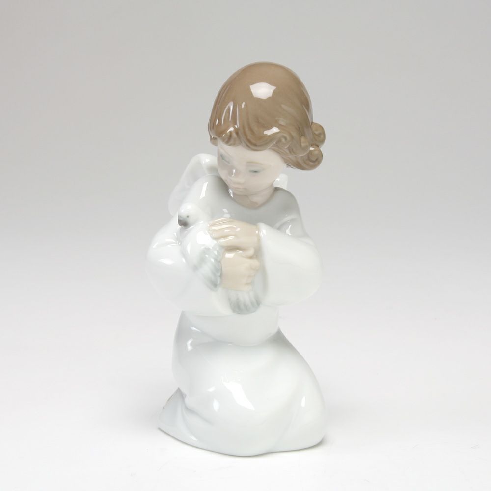 リヤドロ 優しい翼 8245