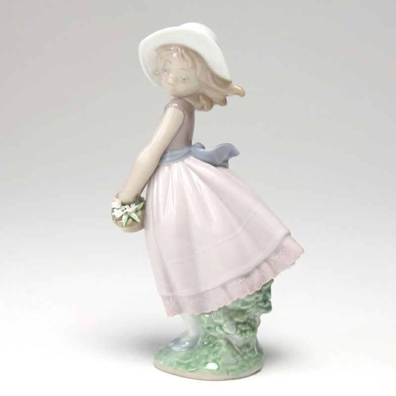 リヤドロ 花の小径 8246