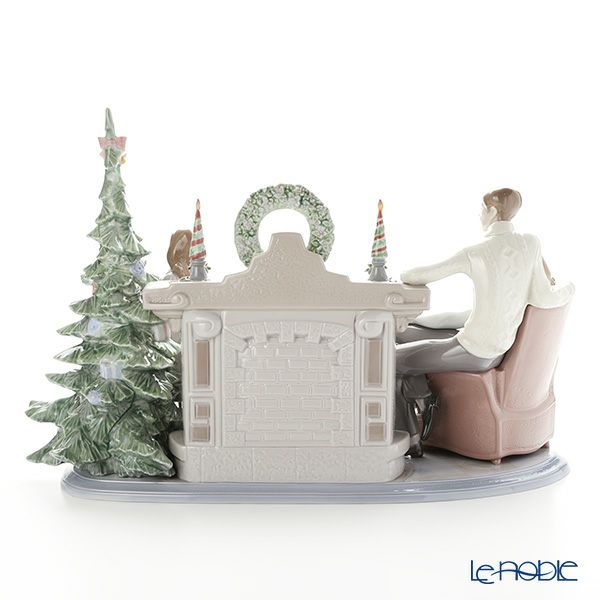 リヤドロ 家族のクリスマス 08260（37×51cm）