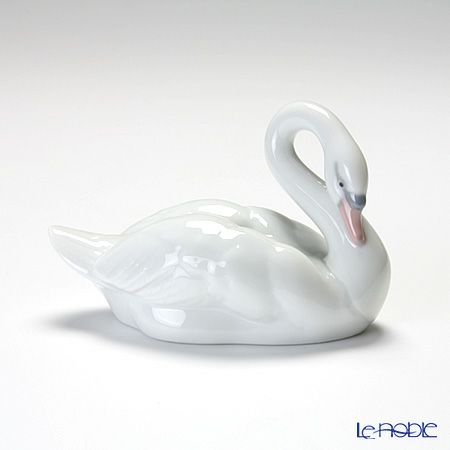 リヤドロ エレガントスワン 8271