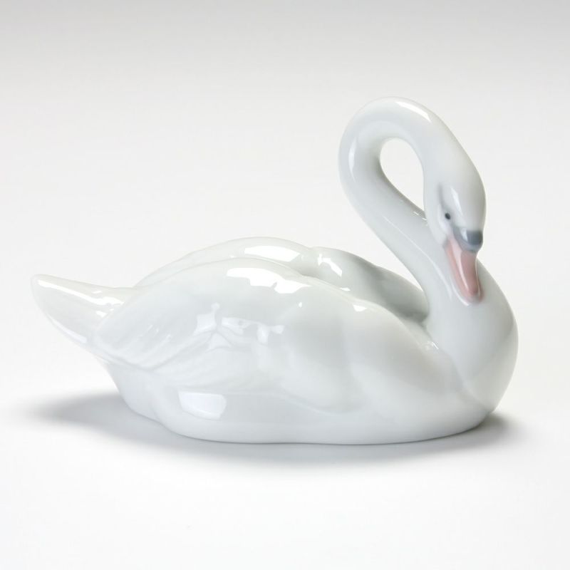 リヤドロ エレガントスワン 8271