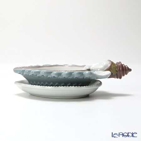 リヤドロ ガネーシャディヤ 8320