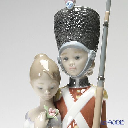 リヤドロ スズの兵隊さん 08321