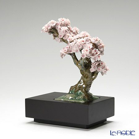 リヤドロ 桜 8361