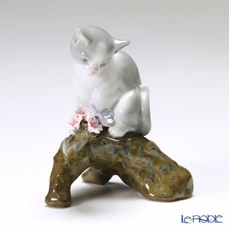 リヤドロ 桜の咲く頃 仔猫 8382