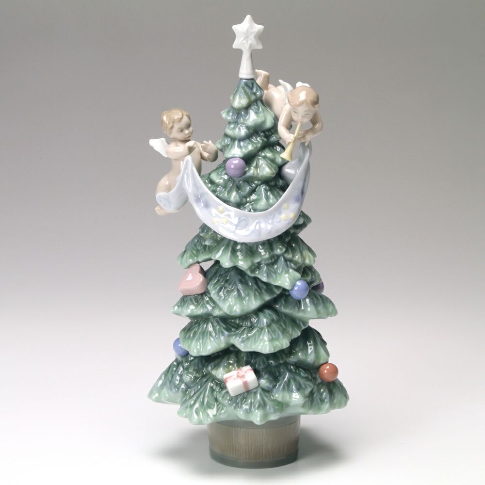 リヤドロ 天使からのプレゼント （クリスマスツリー28cm） 8403