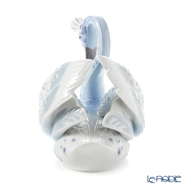 リヤドロ 白鳥姫 08410（26×27cm）