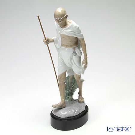 リヤドロ マハトマ・ガンジー 8417