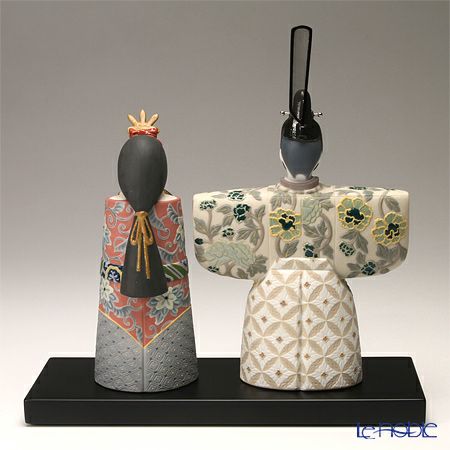 リヤドロ 立雛 08437