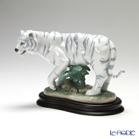 リヤドロ The Tiger 08465 「寅」 Chinese Zodiac Collection-干支-