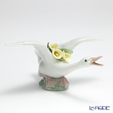 リヤドロ かけあしのアヒル（カラー） 8494