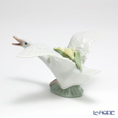 リヤドロ かけあしのアヒル（カラー） 8494