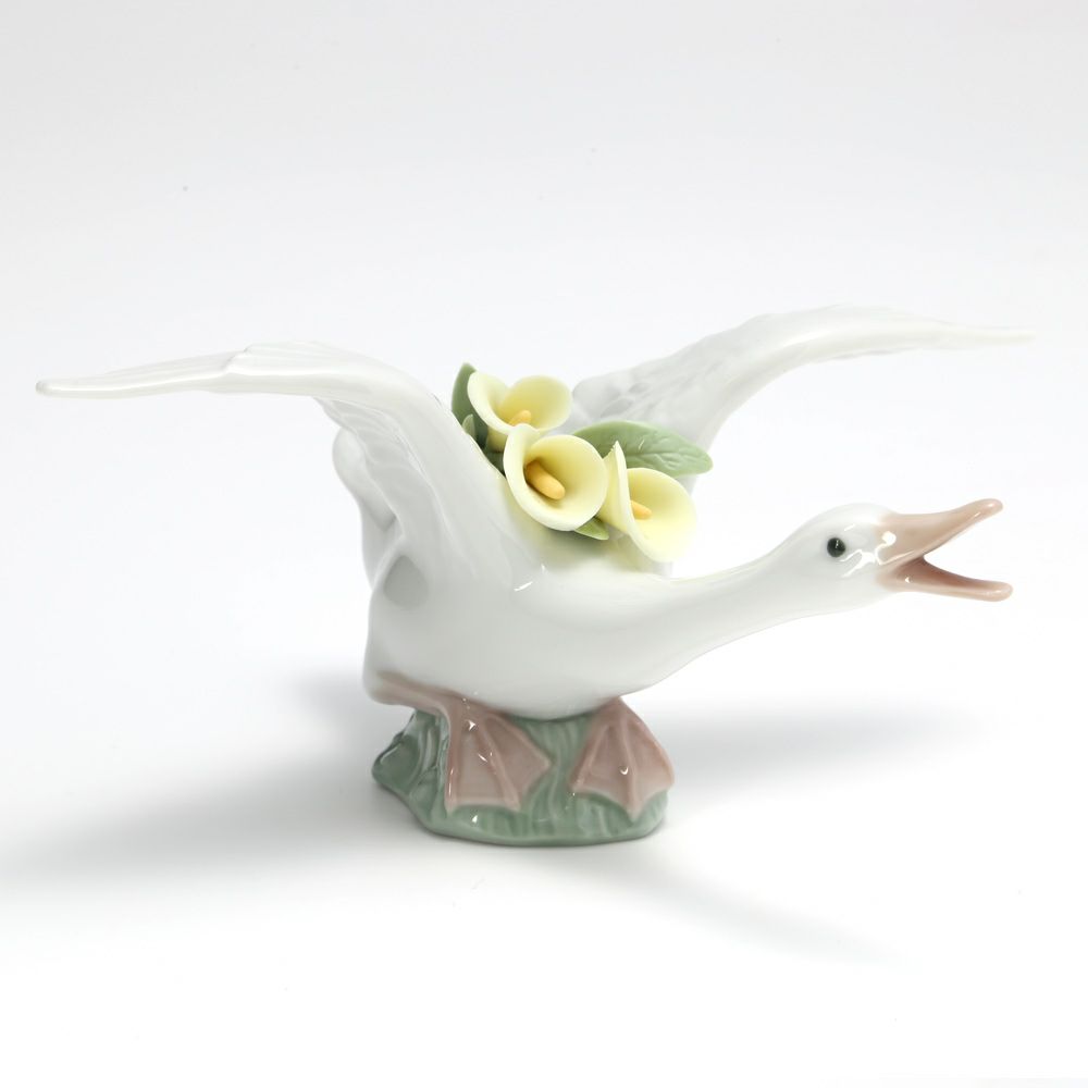 リヤドロ かけあしのアヒル（カラー） 8494