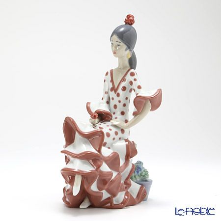 リヤドロ アンダルシアの踊り子 8499